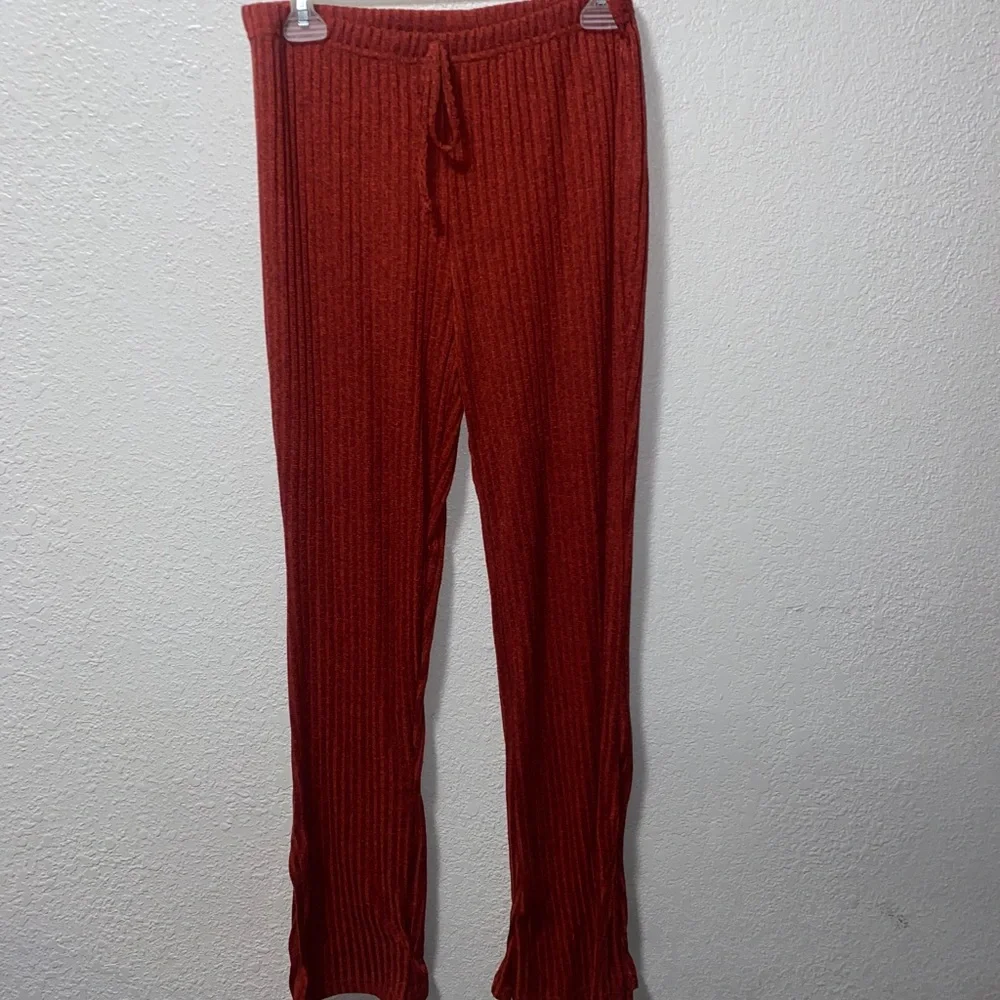 Red Ribbed Knit Pants - Picture 1 of 7